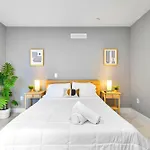 Big Miami Home W Free Parking